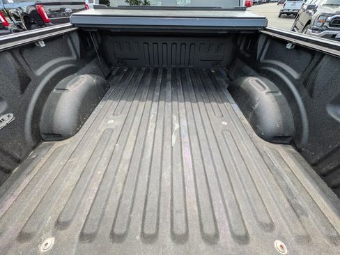 Used 2018 Ford F150 XL w/ Equipment Group 101A Mid AWD/4WD image 13