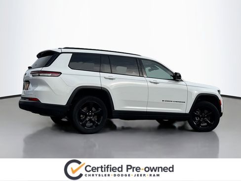 Used 2024 Jeep Grand Cherokee L Altitude image 2