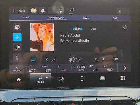 Used 2022 Jeep Compass Latitude w/ Sun and Sound Group image 13