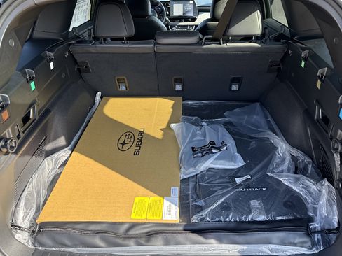 New 2026 Subaru Outback Limited AWD/4WD image 9