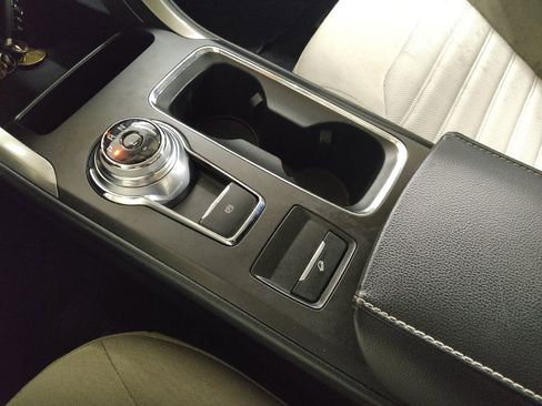 Used 2017 Ford Fusion S image 26