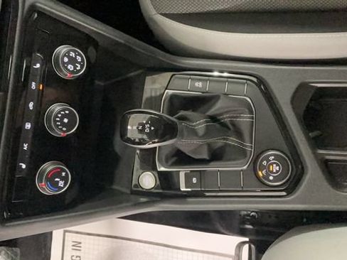 Certified 2024 Volkswagen Taos S AWD/4WD image 22