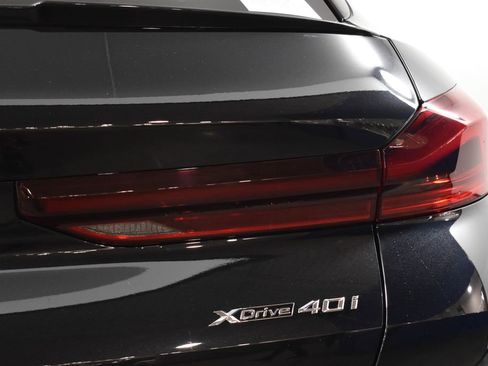 New 2026 BMW X6 xDrive40i w/ Climate Comfort Package image 12