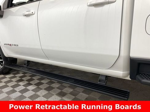 Certified 2022 GMC Sierra 2500 AT4 w/ AT4 Premium Plus Package AWD/4WD image 17