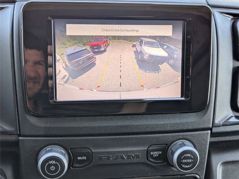 Used 2023 RAM ProMaster 2500 image 25