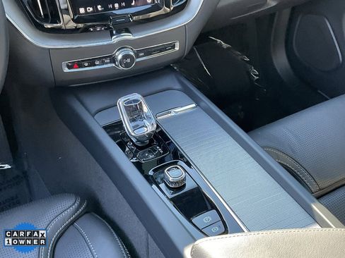 Used 2024 Volvo XC60 T8 Ultimate w/ Protection Package Premier image 44