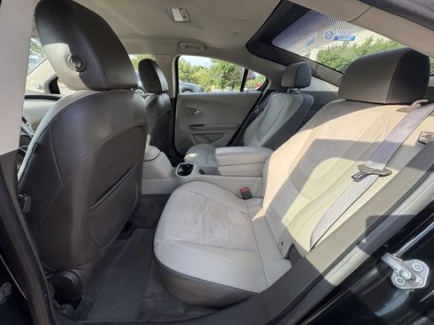 Used 2013 Chevrolet Volt Premium w/ Premium Trim Package image 21