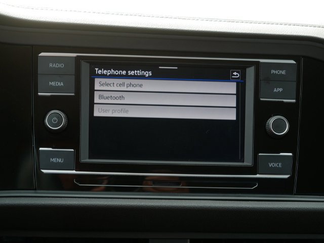 Certified 2023 Volkswagen Jetta SE FWD image 35