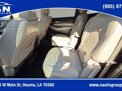 Used 2018 Buick Enclave Essence FWD image 15