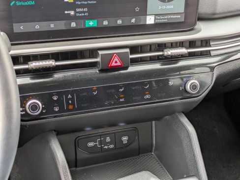 Used 2026 Kia Sportage LX image 24