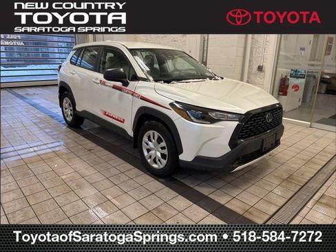 Used 2024 Toyota Corolla Cross L image 1