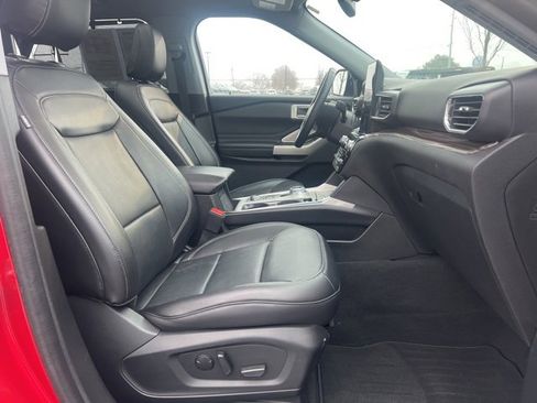 Used 2023 Ford Explorer Limited w/ Limited Technology Package image 11