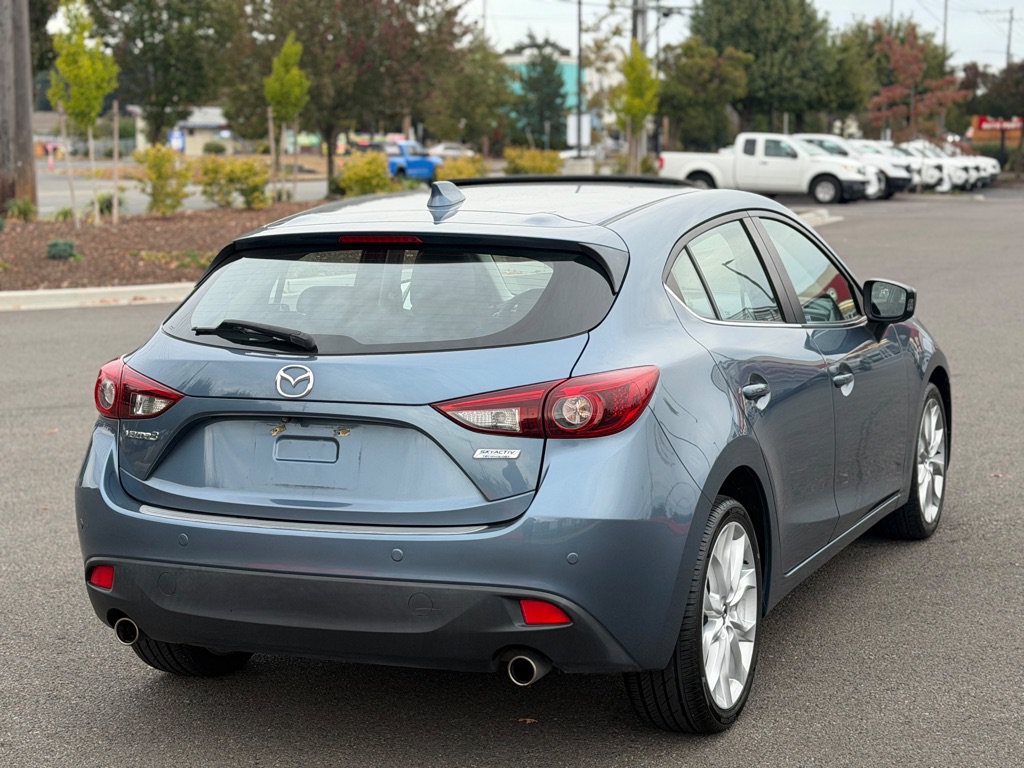 Used 2014 MAZDA MAZDA3 s Grand Touring w/ Technology Package FWD image 3