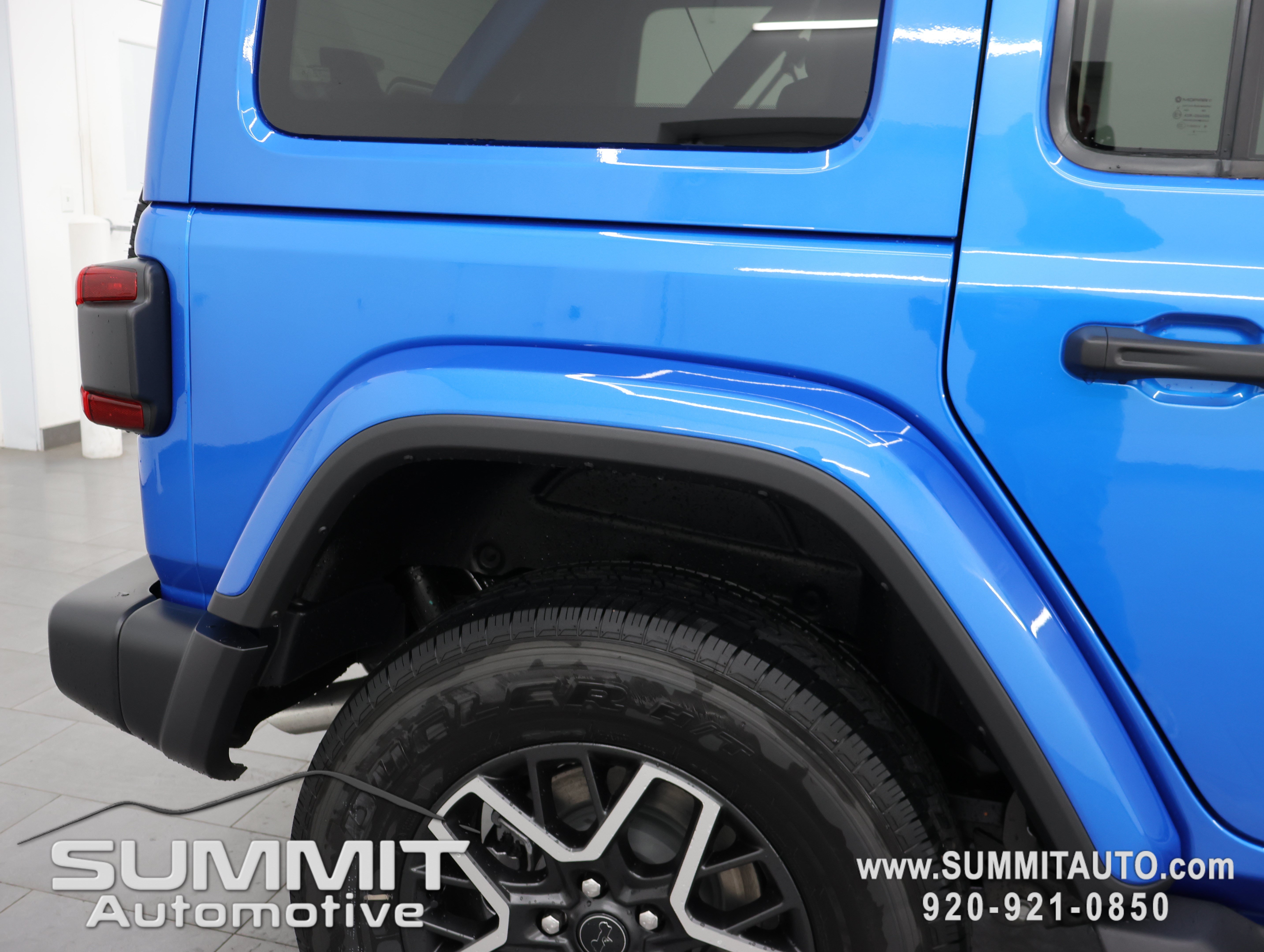 New 2027 Jeep Wrangler Unlimited Sahara AWD/4WD image 23
