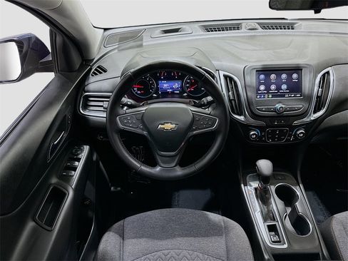 Used 2022 Chevrolet Equinox LT image 22