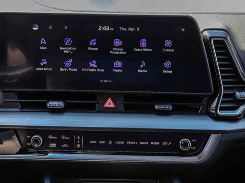 Certified 2024 Kia Sportage EX FWD image 13