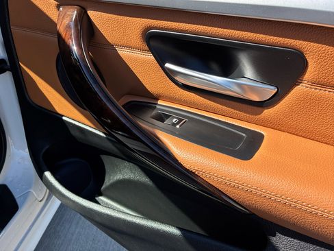 Used 2019 BMW 430i Convertible w/ M Sport Package image 30