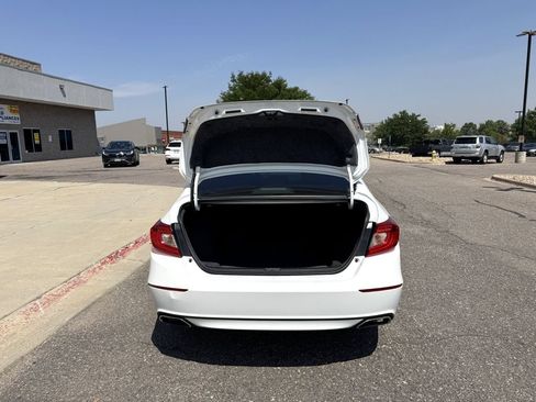 Used 2021 Honda Accord Sport Special Edition image 9