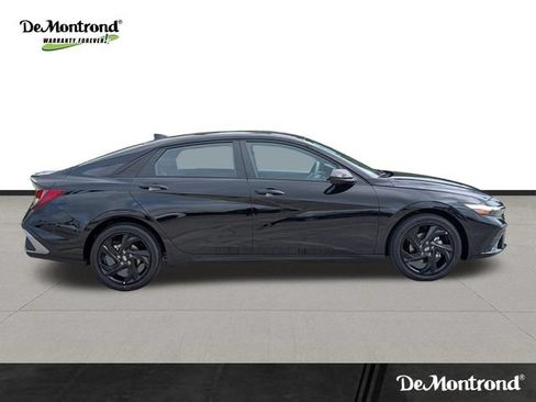 New 2026 Hyundai Elantra Sport FWD image 4