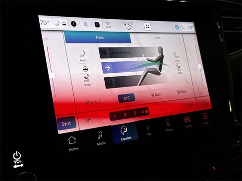 Used 2025 Jeep Wagoneer Series II image 16