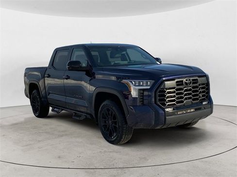 Used 2026 Toyota Tundra Limited w/ TRD Off-Road Package image 7