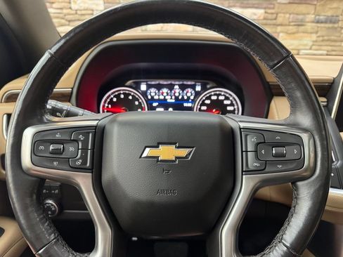 Used 2021 Chevrolet Tahoe Premier AWD/4WD image 17