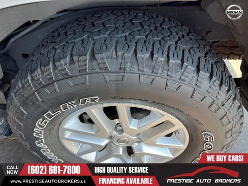 Used 2015 Nissan Xterra S image 16