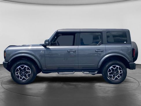 Used 2023 Ford Bronco Outer Banks AWD/4WD image 4