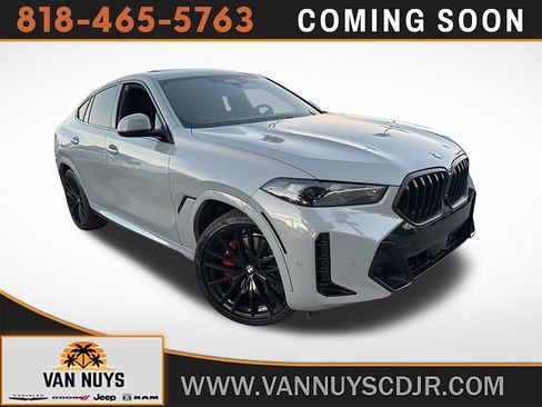 Used 2025 BMW X6 xDrive40i w/ Premium Package AWD/4WD image 1