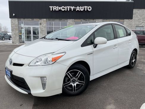 Used 2012 Toyota Prius Two image 1