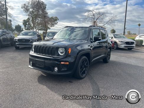 Used 2019 Jeep Renegade Altitude w/ Quick Order Package 2XM image 3
