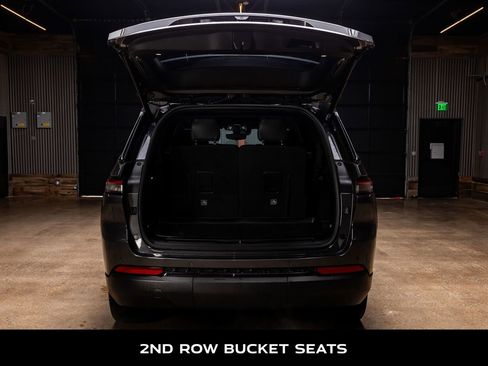 Used 2021 Jeep Grand Cherokee L Laredo AWD/4WD image 8