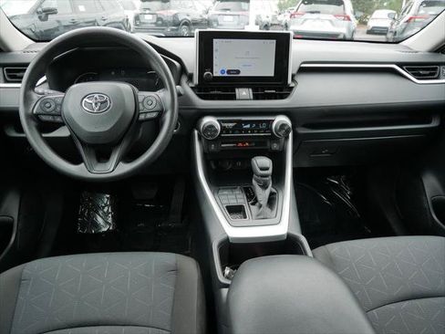 Certified 2025 Toyota RAV4 XLE AWD/4WD image 13