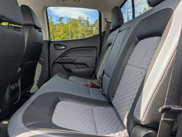 Used 2022 Chevrolet Colorado Z71 AWD/4WD image 6