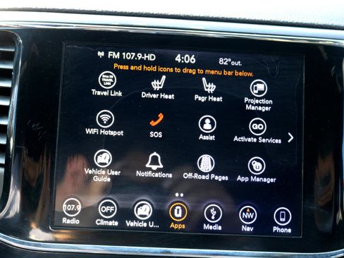 Used 2019 Jeep Grand Cherokee Altitude image 23