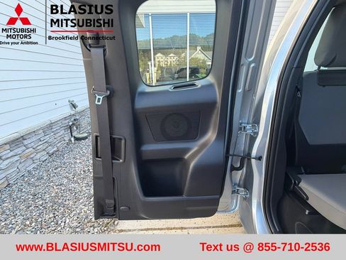 Used 2017 Toyota Tacoma SR w/ SR Convenience Package AWD/4WD image 47