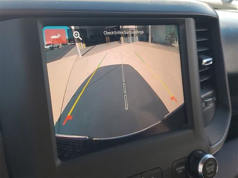 Used 2024 RAM 3500 Tradesman w/ Chrome Appearance Group image 21