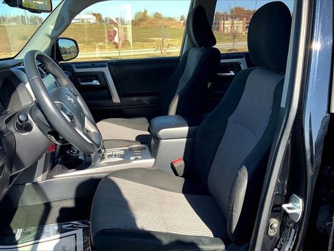 Used 2020 Toyota 4Runner SR5 image 9