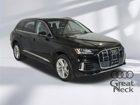 Used 2023 Audi Q7 3.0T Premium w/ Convenience Package AWD/4WD image 11