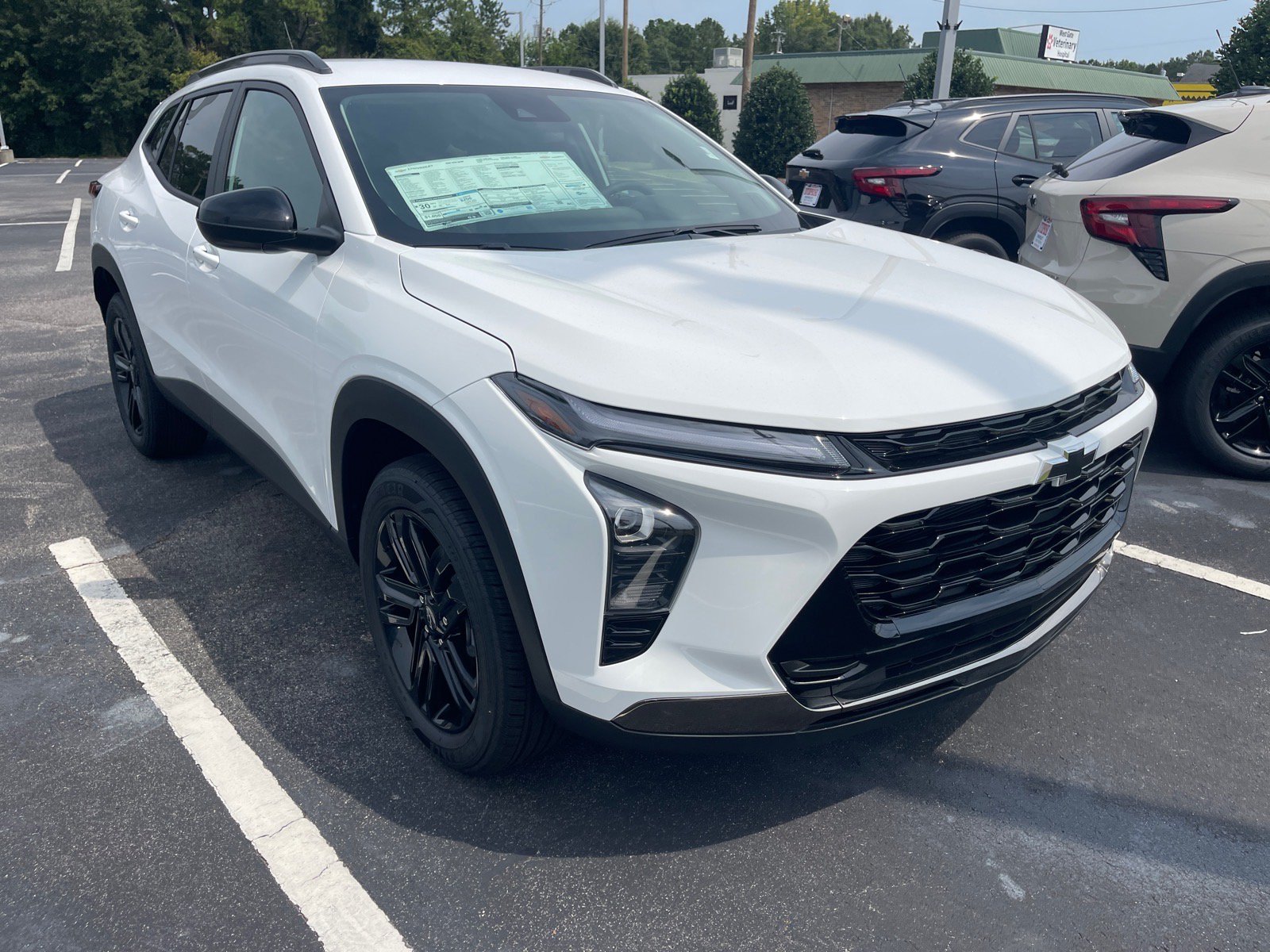 New 2026 Chevrolet Trax ACTIV FWD image 3