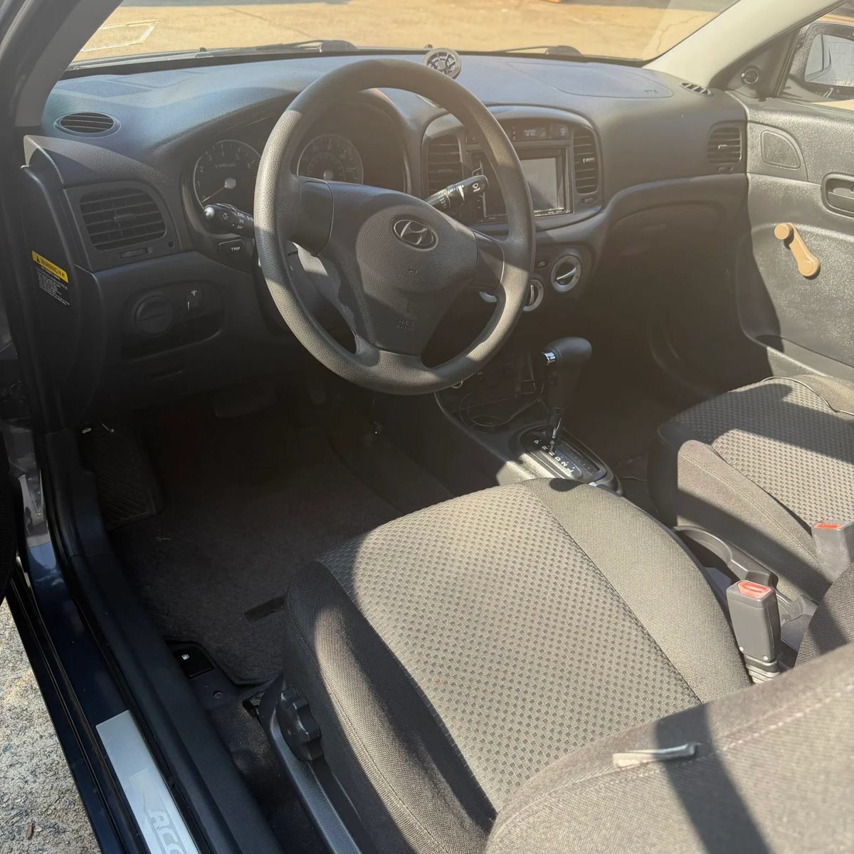 Used 2009 Hyundai Accent GS w/ Popular Equipment Pkg 2 FWD image 6
