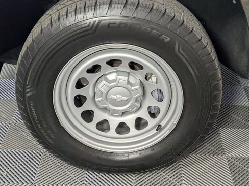 Certified 2023 Chevrolet Colorado W/T image 8