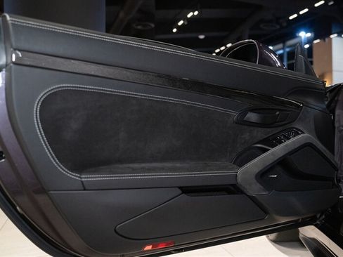 Used 2018 Porsche 911 GT2 RS RWD image 34