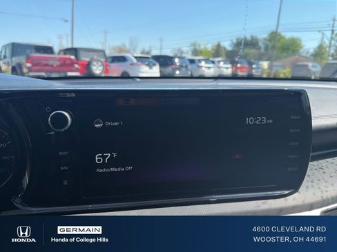 Used 2022 Kia K5 GT-Line w/ GT-Line FWD Premium Package image 4