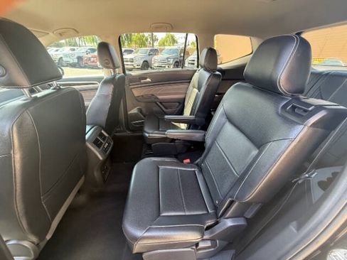 Used 2022 Volkswagen Atlas SE AWD/4WD image 16