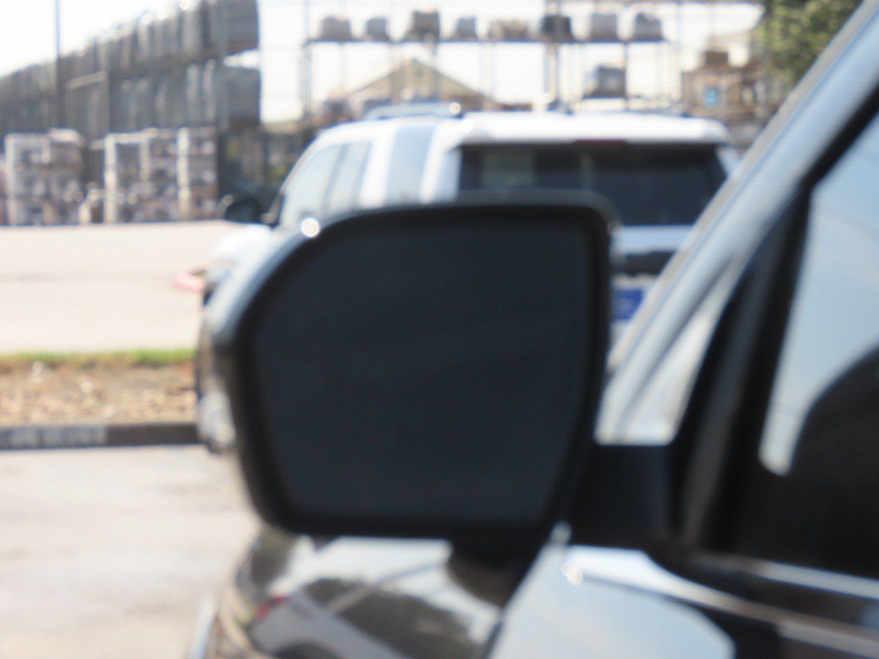 Used 2023 Ford Expedition Limited RWD image 15