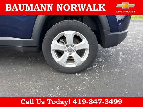 Used 2021 Jeep Compass Latitude w/ Convenience Group AWD/4WD image 25