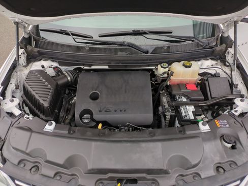 Used 2018 Chevrolet Traverse LT image 31