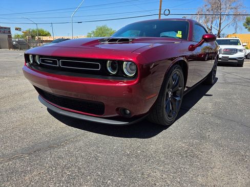 Used 2018 Dodge Challenger SXT Plus RWD image 21