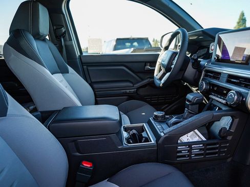 New 2026 Toyota Tacoma TRD Off-Road AWD/4WD image 17